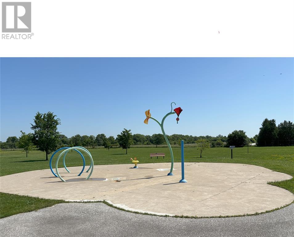 William Lt 9 & 10 Street Property Photo 4