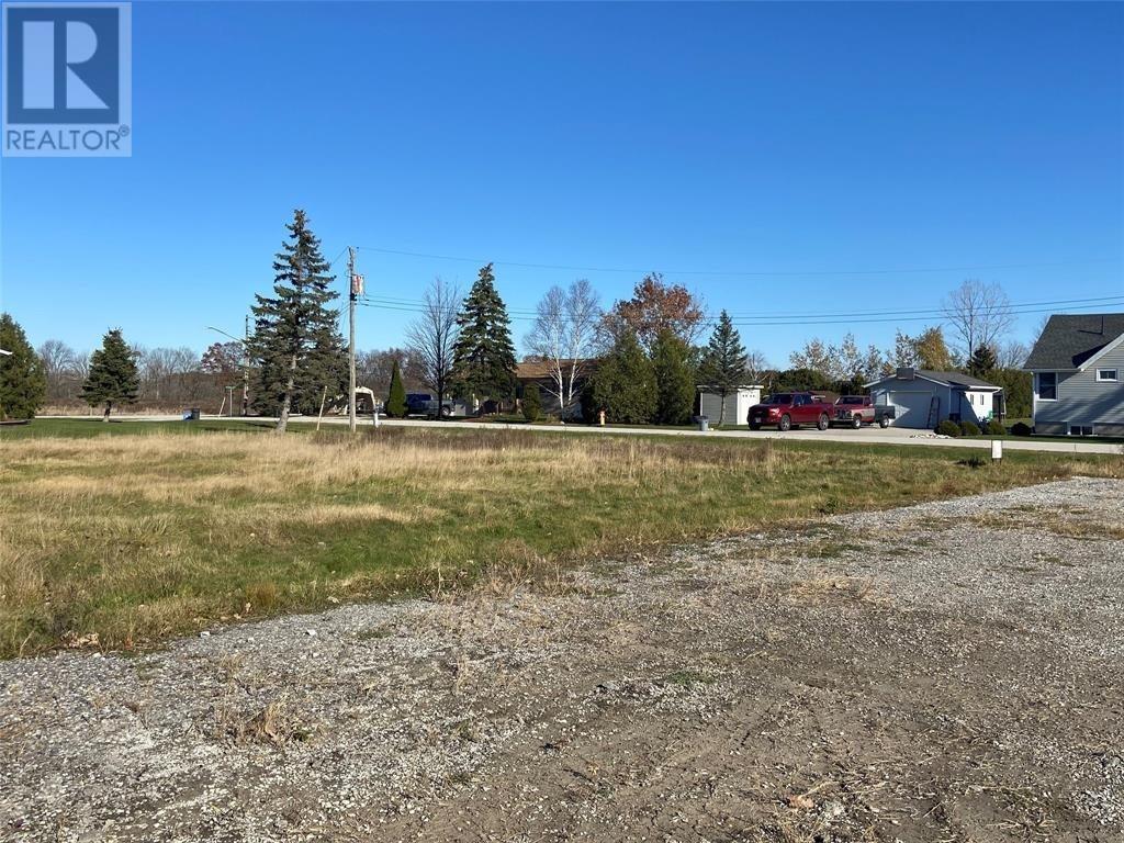 William Lt 9 & 10 Street Property Photo 8