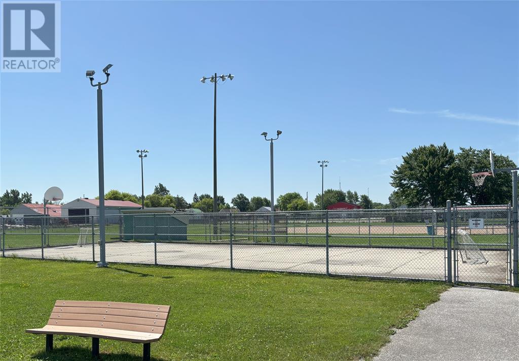 William Lt 9 & 10 Street Property Photo 13