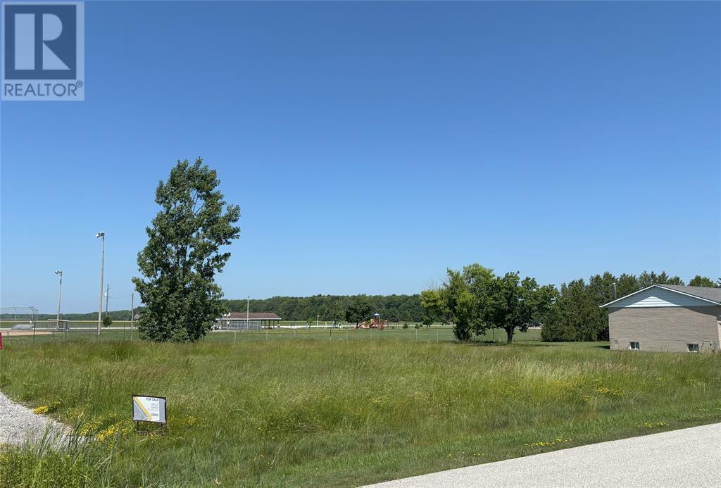 William Lt 9 & 10 Street Property Photo 14