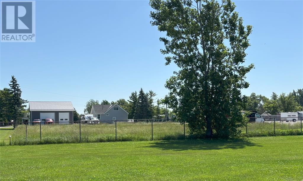 William Lt 9 & 10 Street Property Photo 15