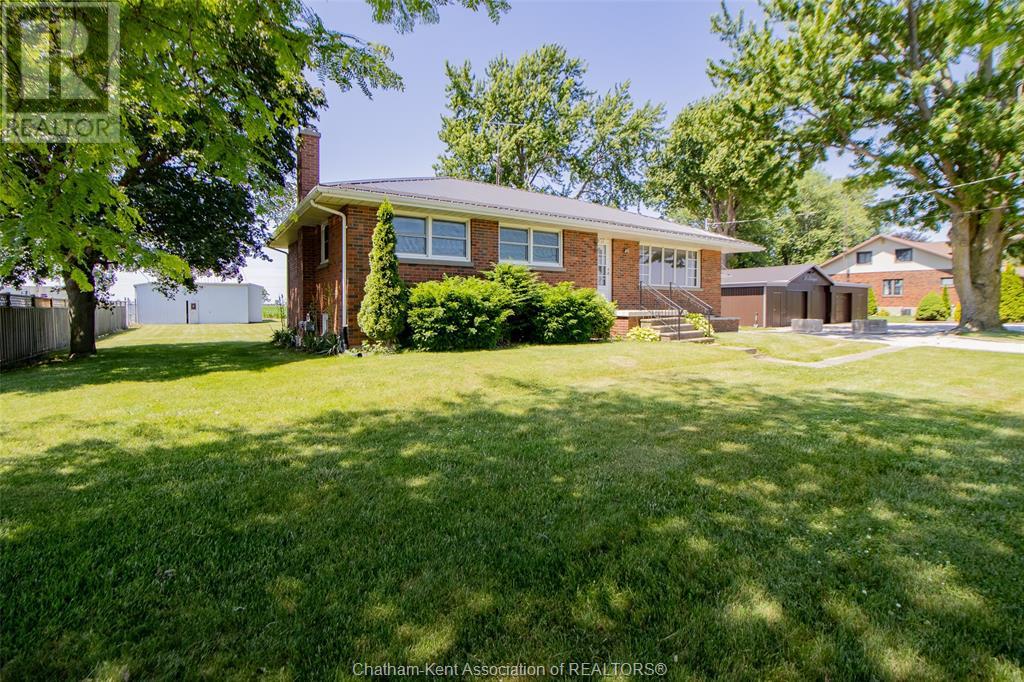 22142 Charing Cross Road Property Photo 2