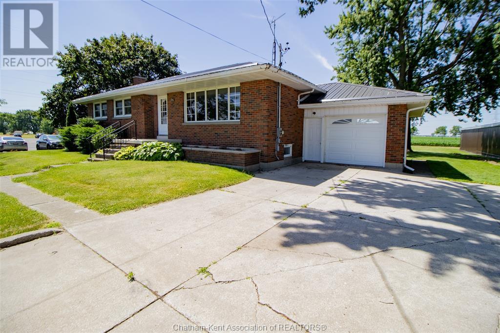 22142 Charing Cross Road Property Photo 3