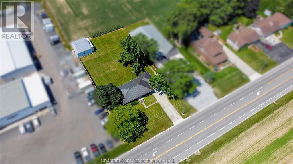 22142 Charing Cross Road Property Photo 6