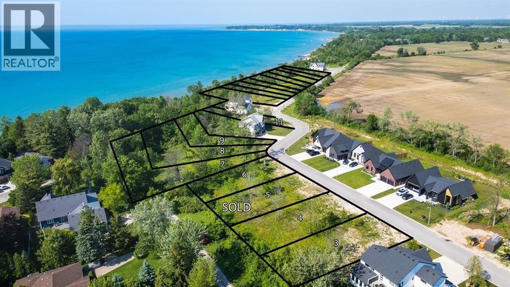 7049 Blue Coast Heights Property Photo 6