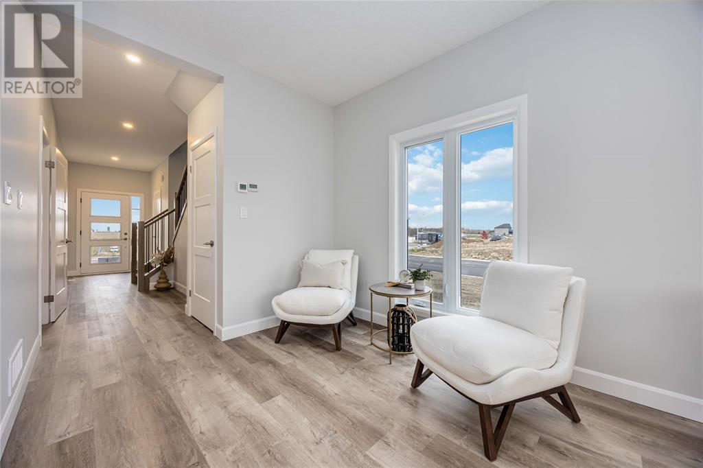 668 Ketter Way Property Photo 13