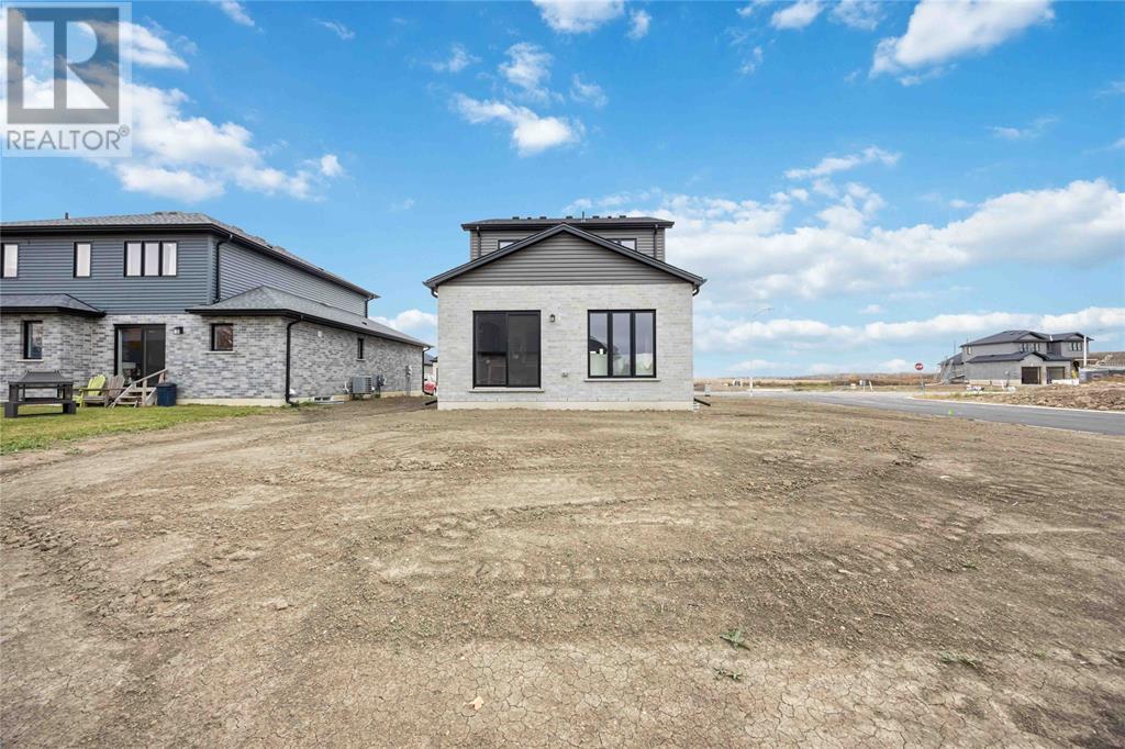 668 Ketter Way Property Photo 33