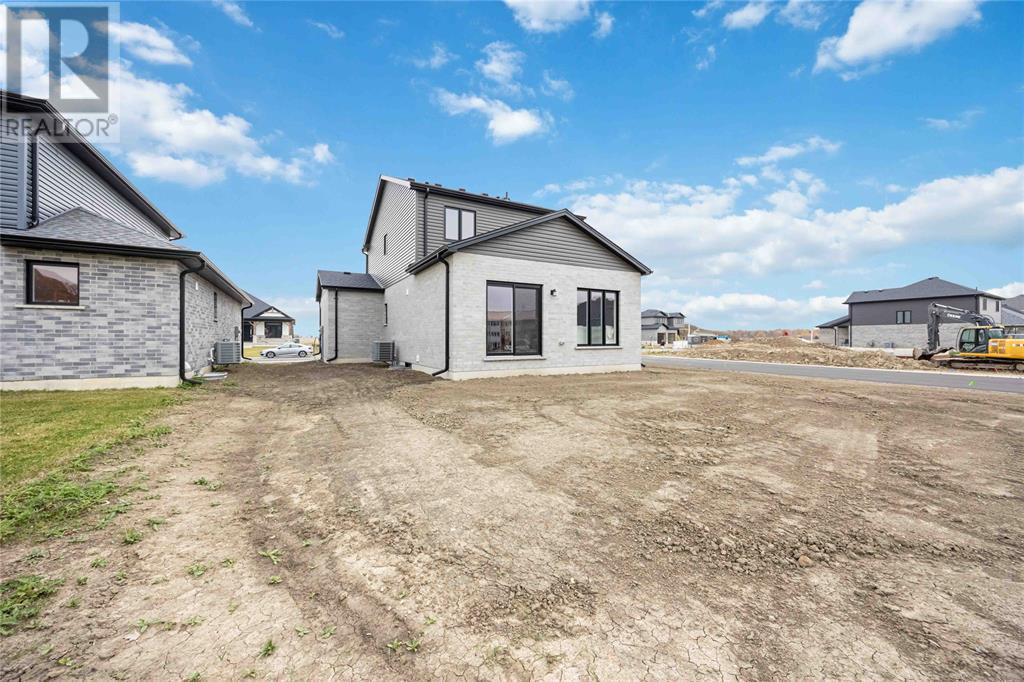 668 Ketter Way Property Photo 34