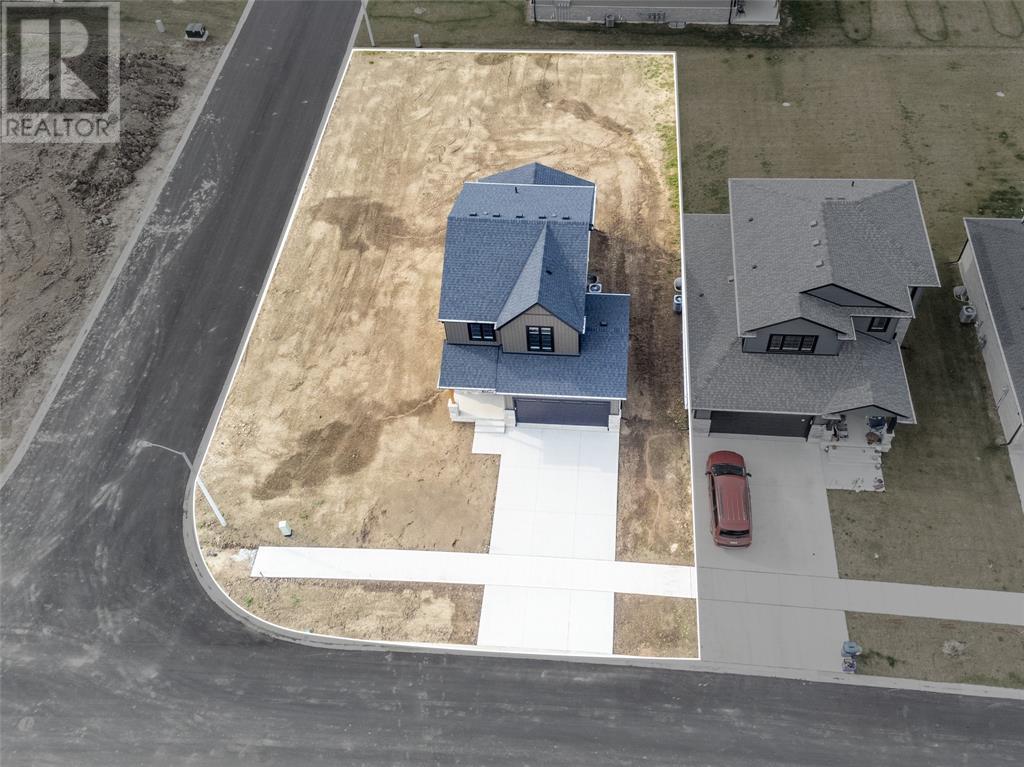 668 Ketter Way Property Photo 38