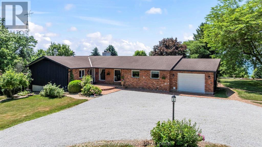 7678 TALBOT TRAIL West