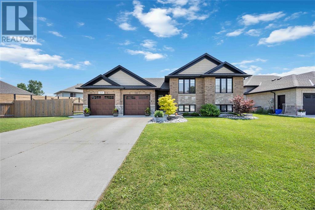329 Kentucky Court Property Photo 1
