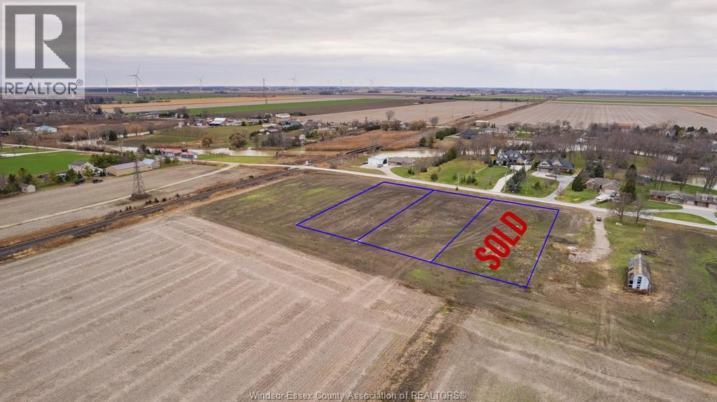 V/L EAST RUSCOM RIVER SOUTHERN LOT Unit# NORTH Property Photo 1