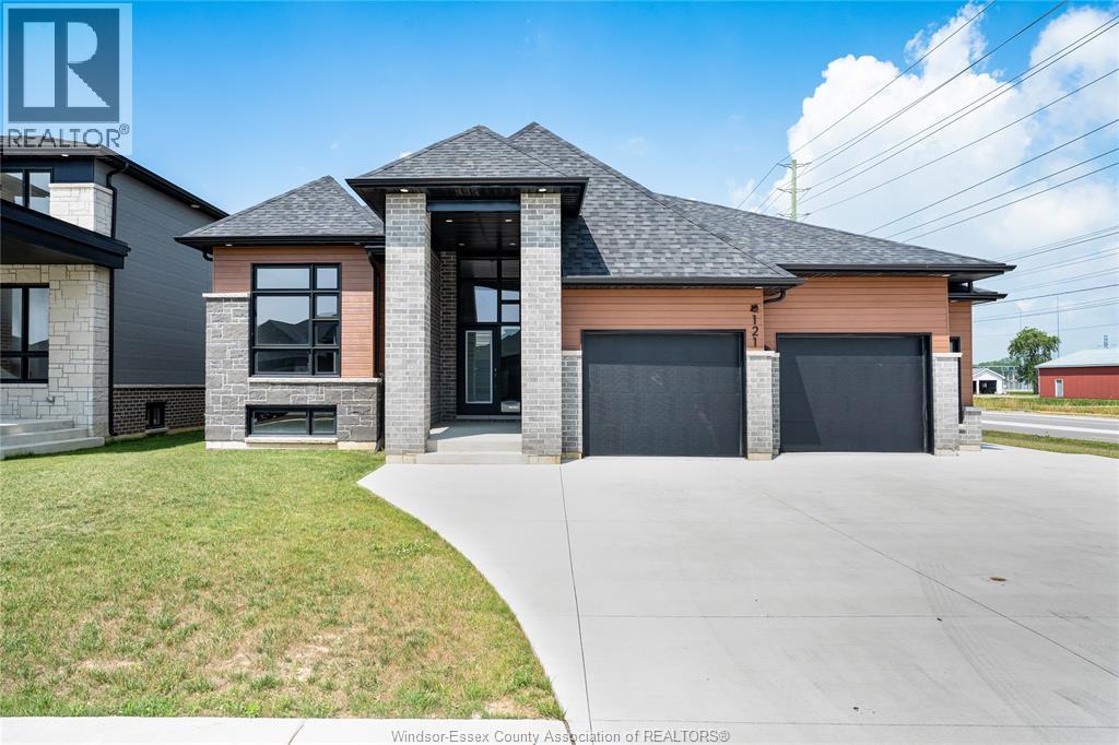 121 Hazel Crescent Property Photo 1