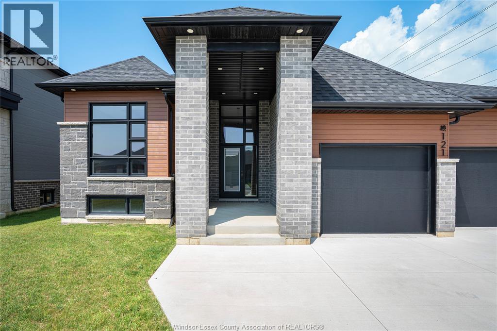 121 Hazel Crescent Property Photo 3
