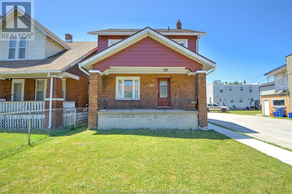 883 Pillette Road Property Photo 2