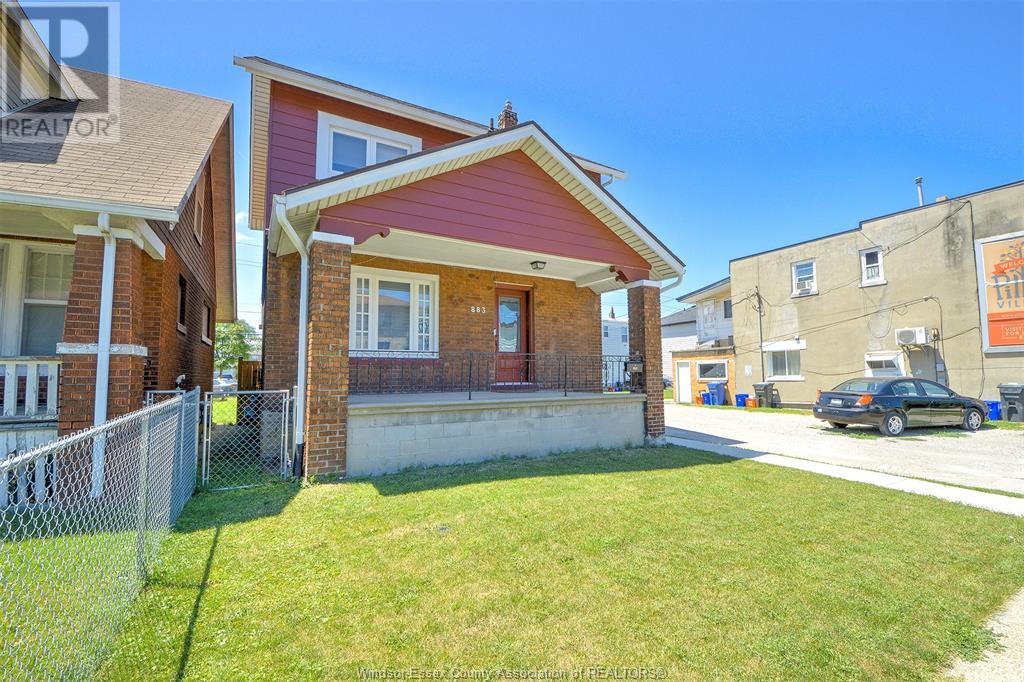 883 Pillette Road Property Photo 3