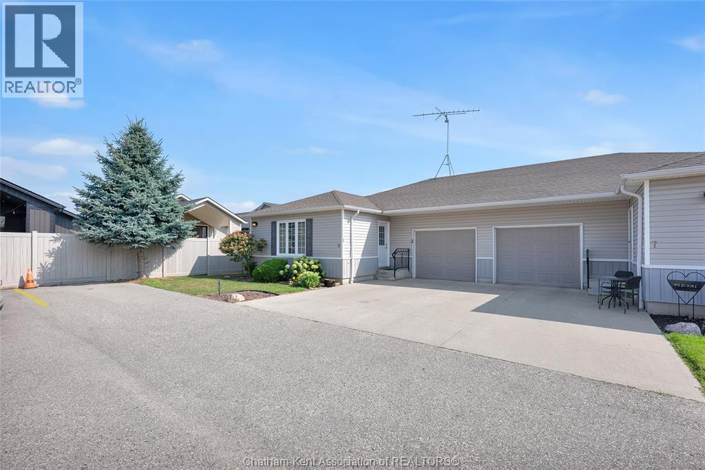 3 Schooner Court Property Photo 6