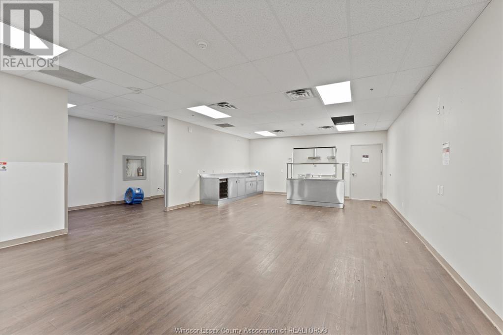 736-744 Ouellette Avenue Property Photo 27