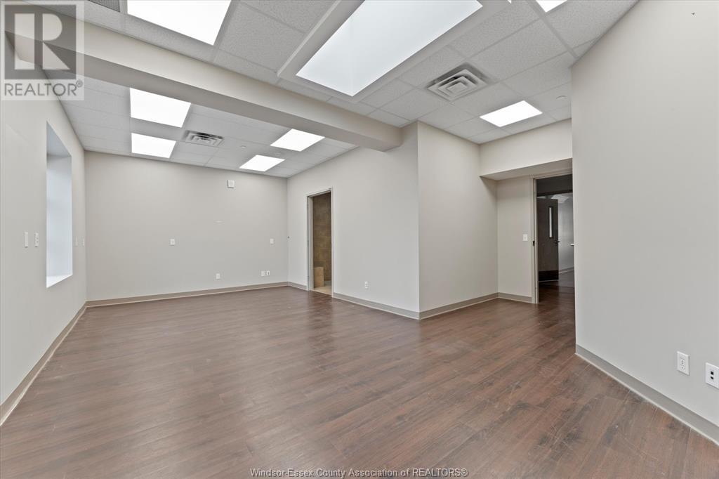736-744 Ouellette Avenue Property Photo 40