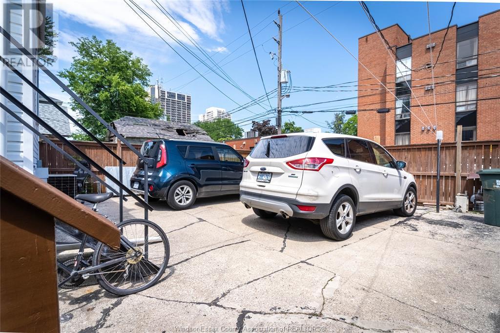 562 Dougall Property Photo 37