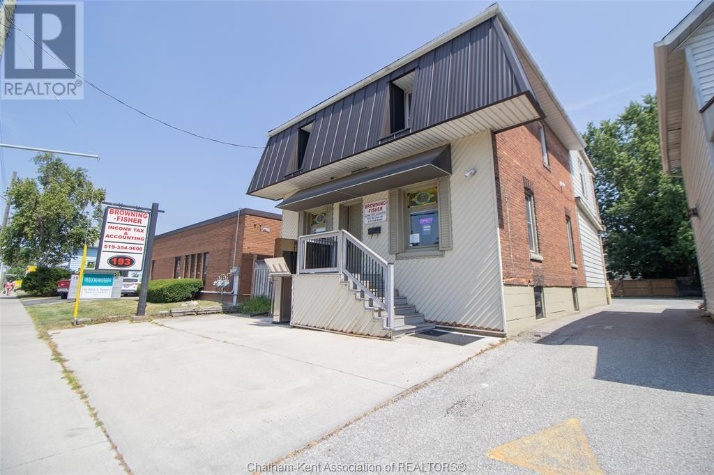 193 St Clair Street Property Photo 1