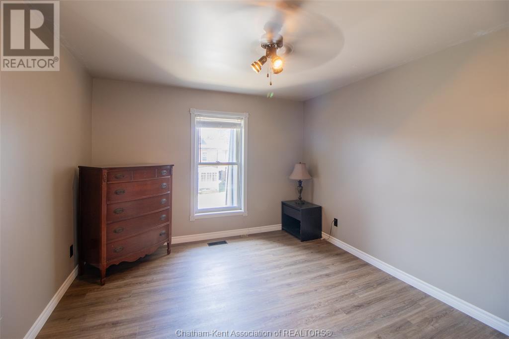193 St Clair Street Property Photo 31
