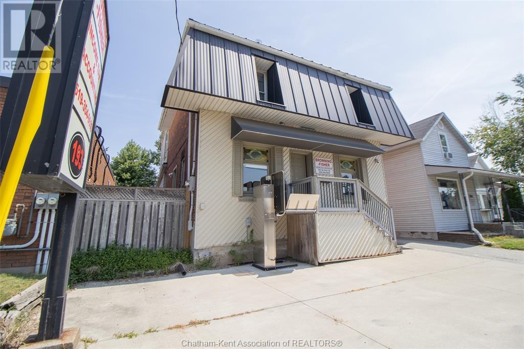 193 St Clair Street Property Photo 39