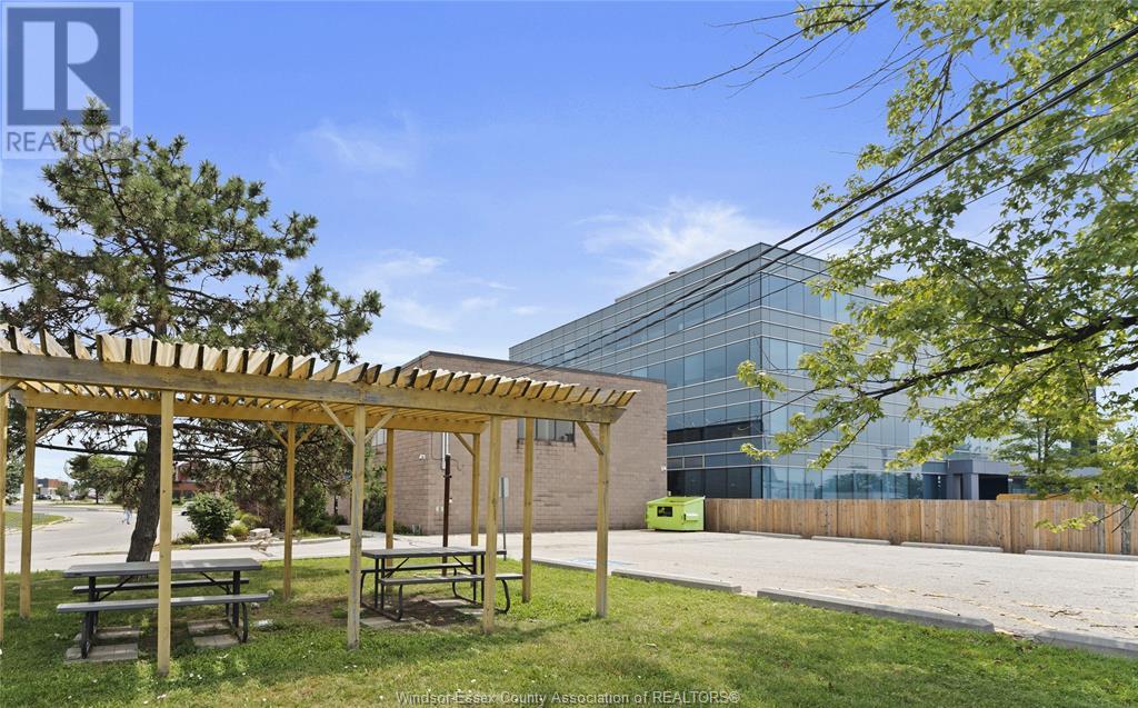 2473 Ouellette Avenue Unit# 4a Property Photo 31