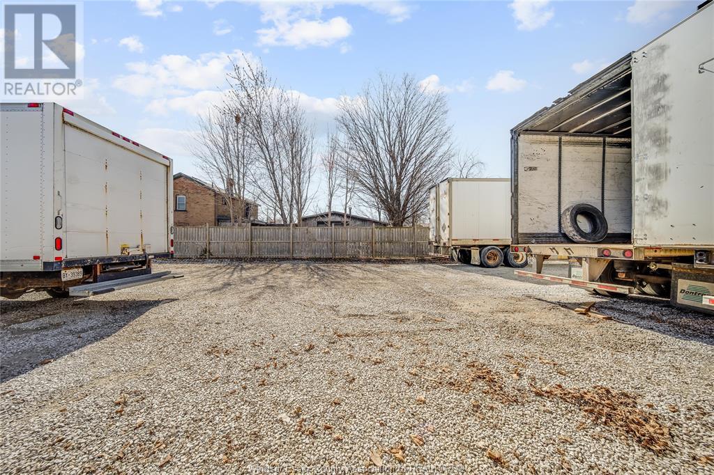3465-71 Wilkinson Lane Property Photo 22