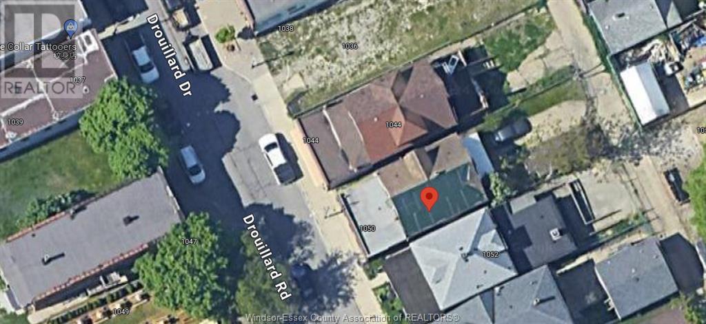 1050 Drouillard ST Property Photo 1