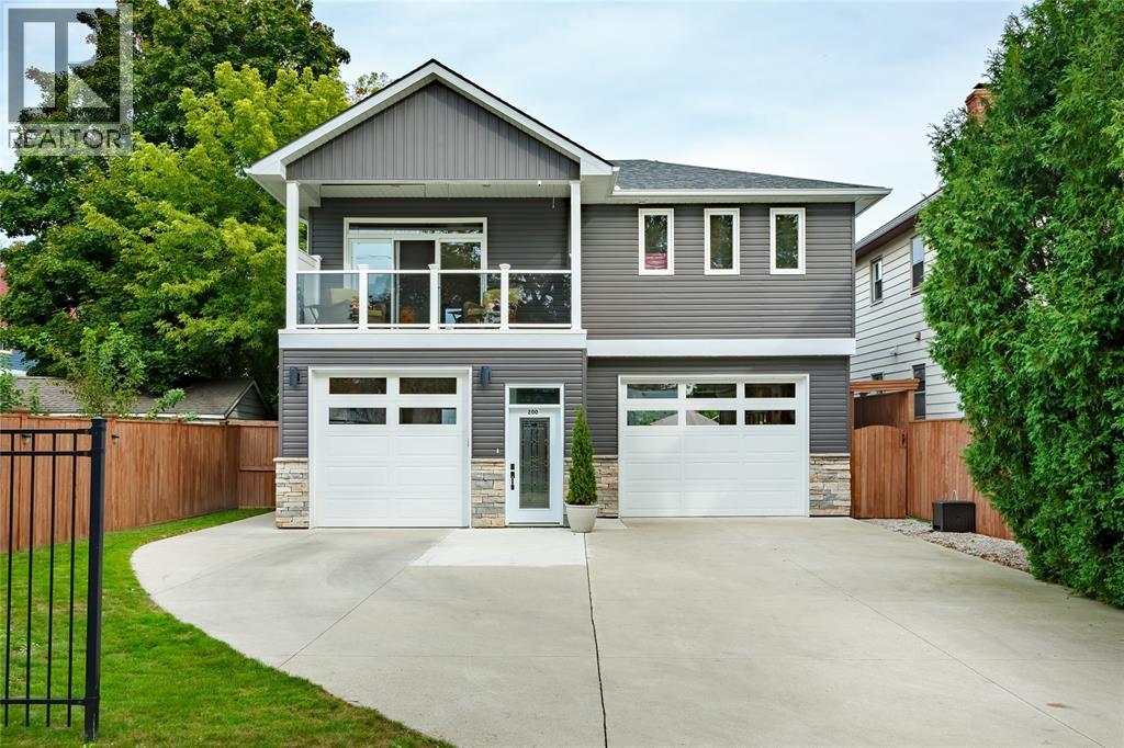 200 Brock Street Property Photo 2