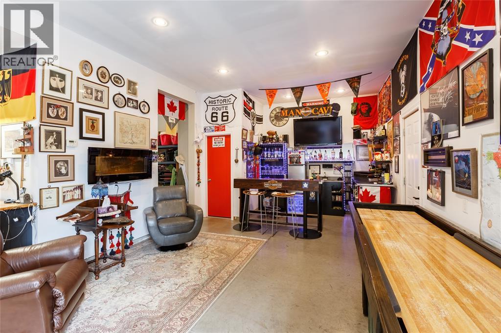 200 Brock Street Property Photo 36