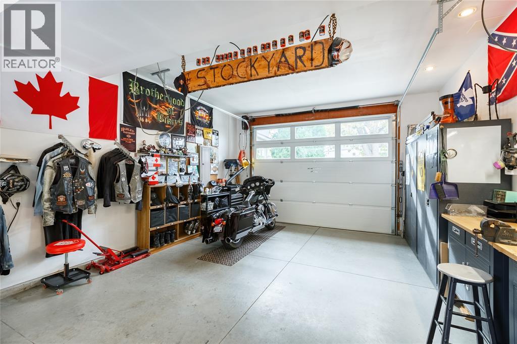 200 Brock Street Property Photo 38