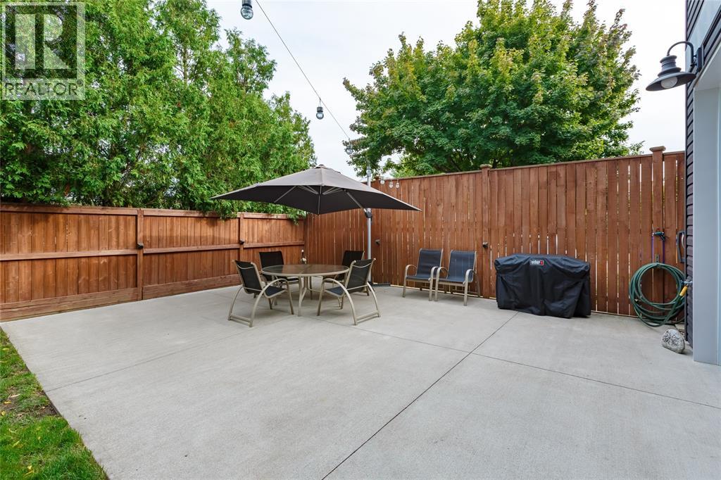 200 Brock Street Property Photo 41