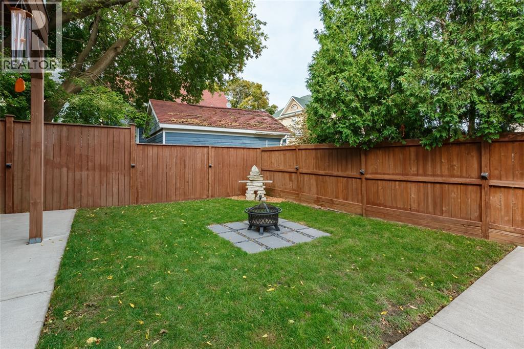 200 Brock Street Property Photo 42