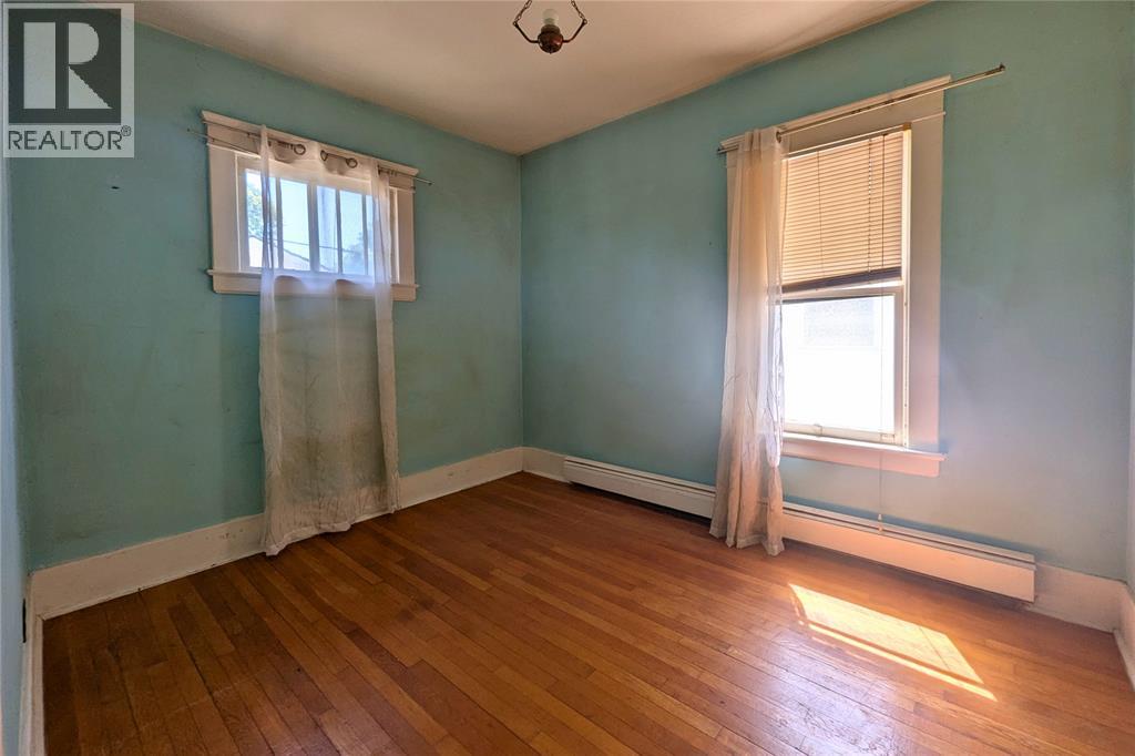 238 Russell Street Property Photo 11