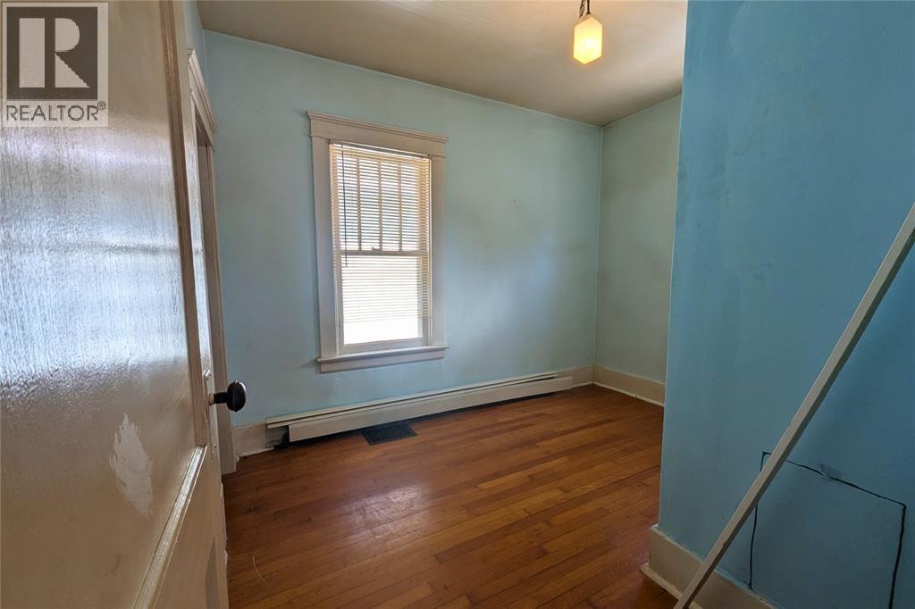 238 Russell Street Property Photo 14