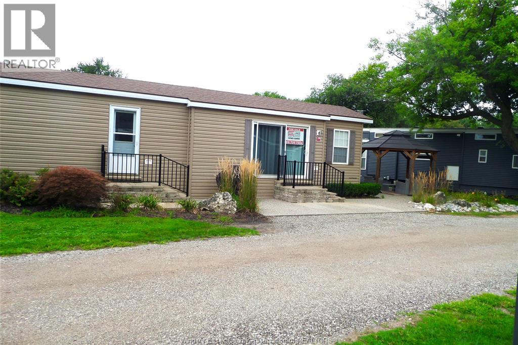981 County Rd 2 Unit# 700 Property Photo 2