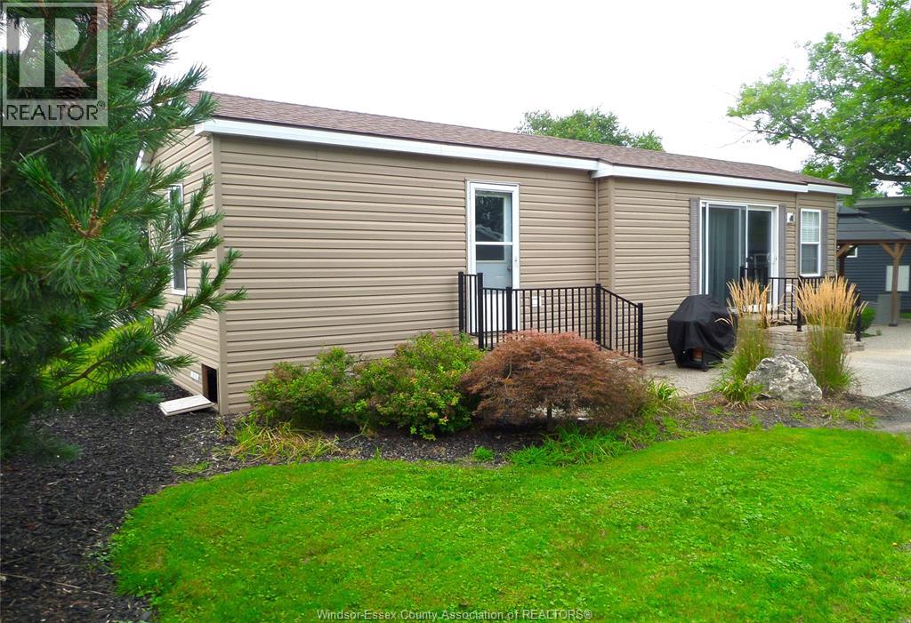 981 County Rd 2 Unit# 700 Property Photo 3