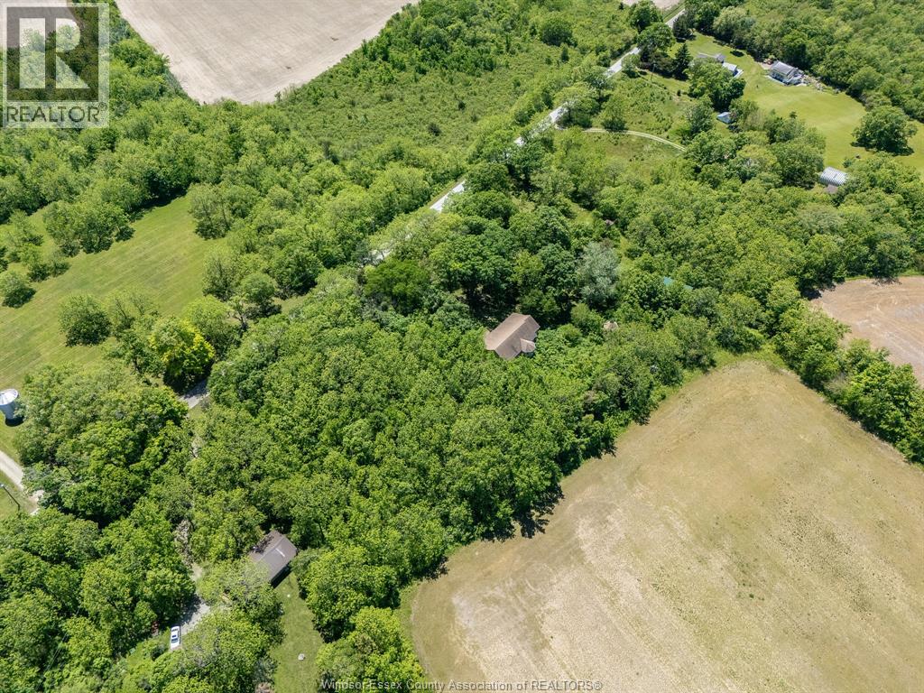 761 East West Road Property Photo 32