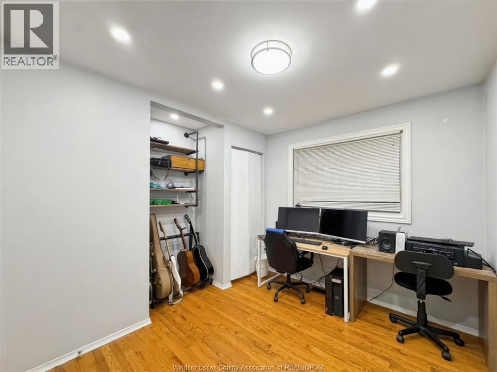 541 Lakeview Avenue Property Photo 10