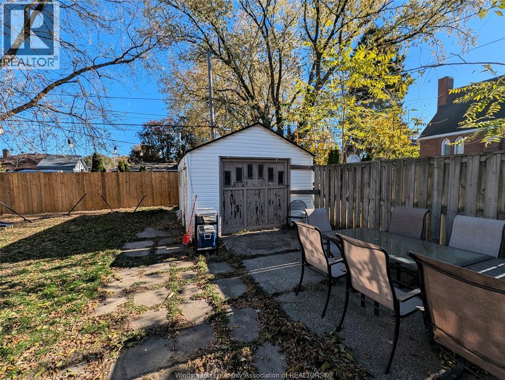 1958 Tourngeau Road Property Photo 11
