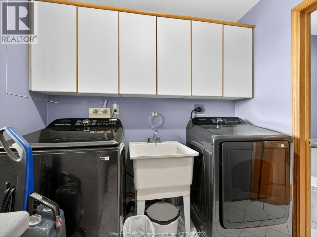 2495 Division Road North Property Photo 20