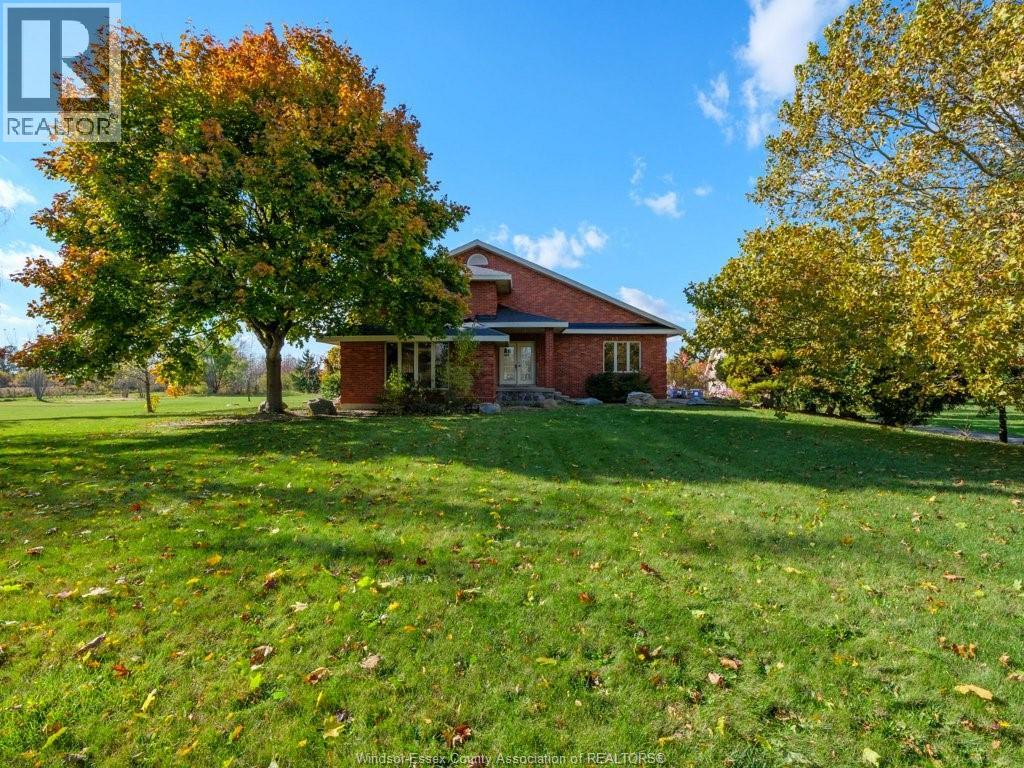 2495 Division Road North Property Photo 28