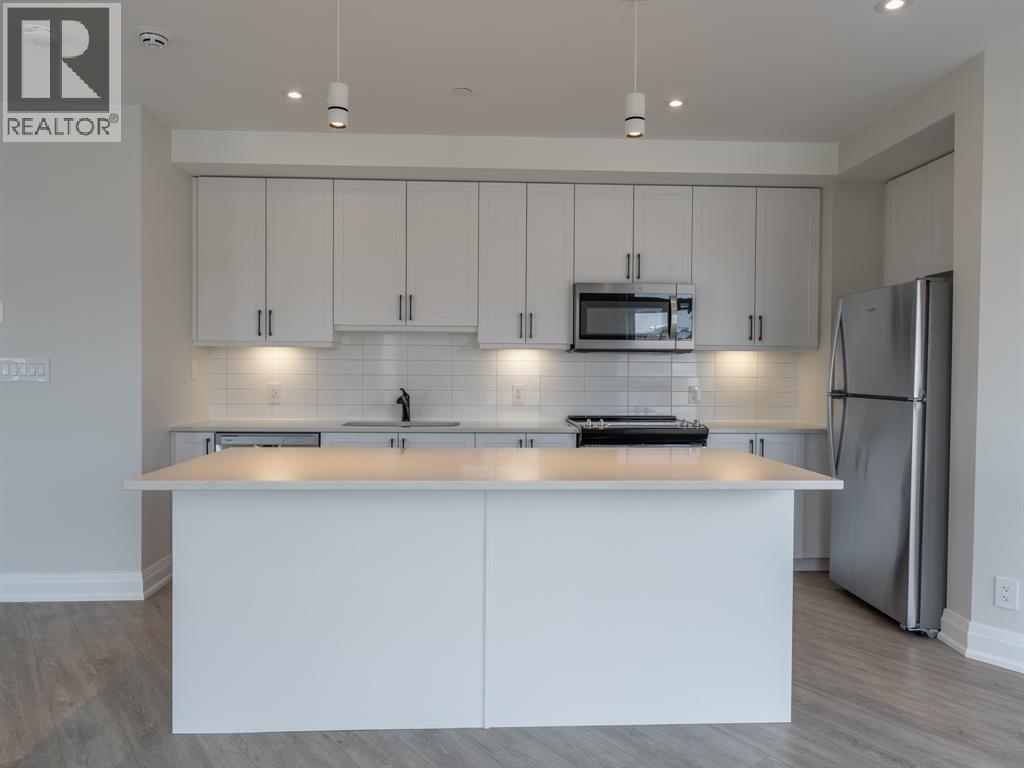 1540 Venetian Boulevard Unit# 606 Property Photo 9