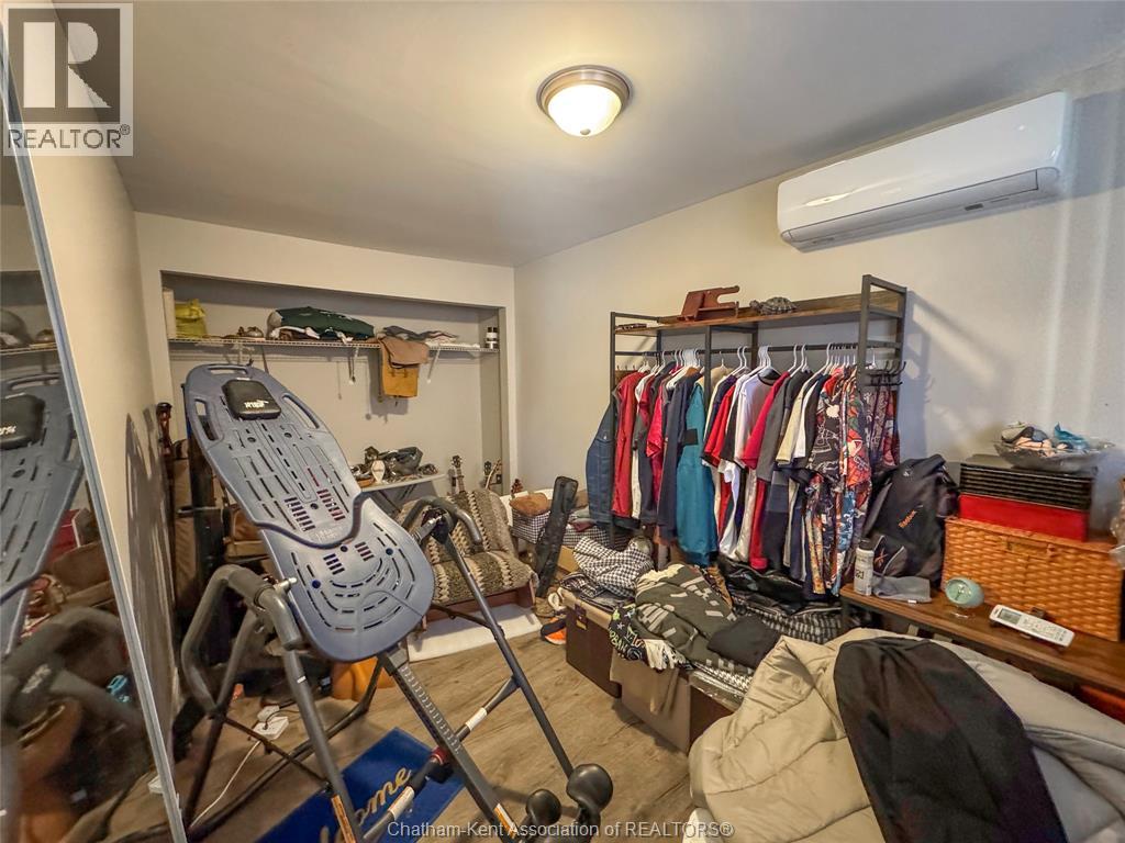 17 Mcnaughton Avenue Property Photo 10