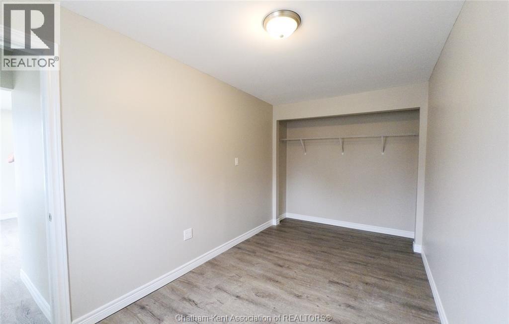 17 Mcnaughton Avenue Property Photo 18