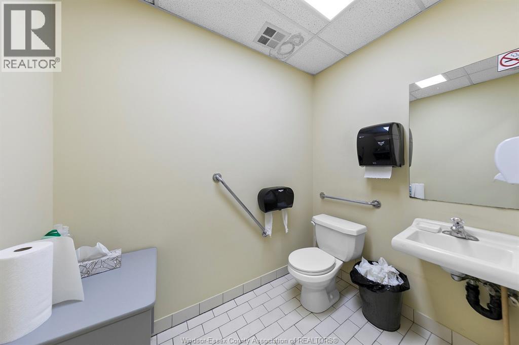 350 Tuscarora / 634 Mcdougall Property Photo 33