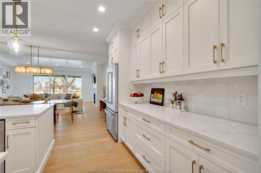76 Boblo Island Boulevard Property Photo 12
