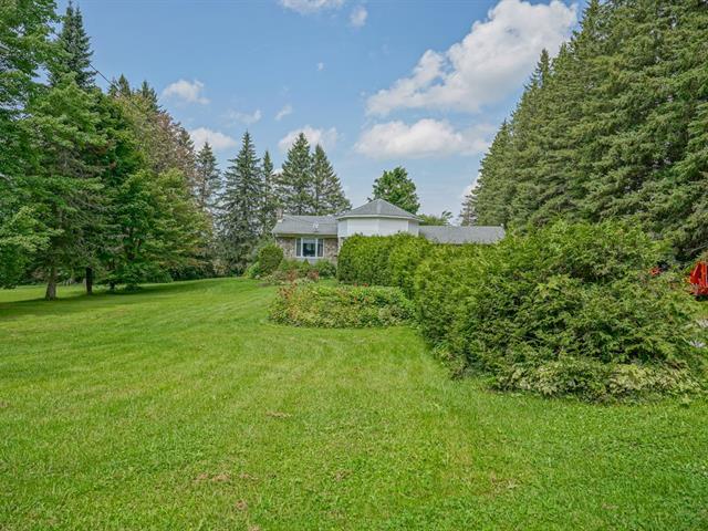 198z Ch. Du Centre Property Photo 5